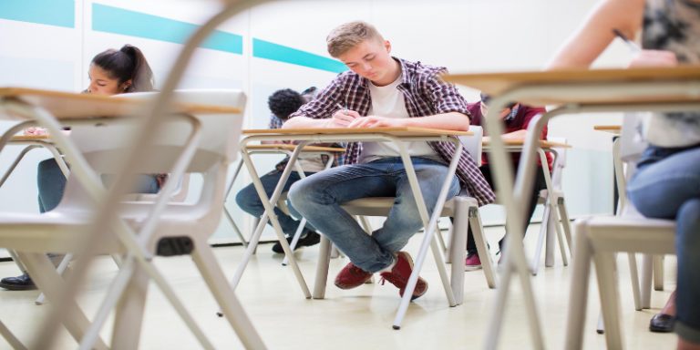 EXAM RESIT: EVERYTHING STUDENTS NEED TO KNOW