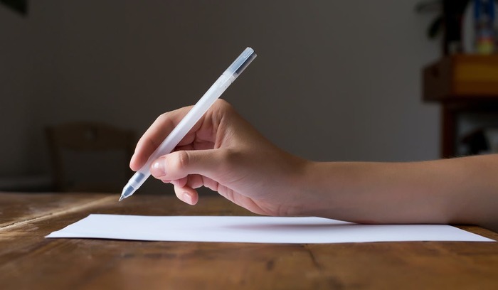 How do you write a reflection paper step by step?